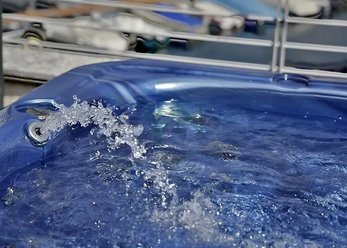 Navalia וילה מנאג'יו