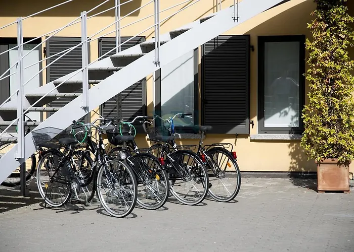 Navalia מנאג'יו